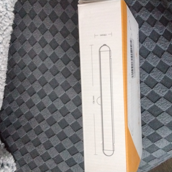 LED motion sensor lights - Picture 3 of 3